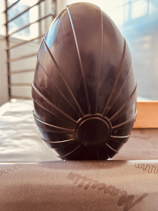 GROS OEUFS EN CHOCOLAT : Lait, Noir ou Blanc garni